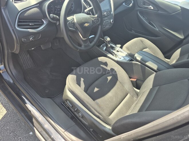Chevrolet Malibu-14