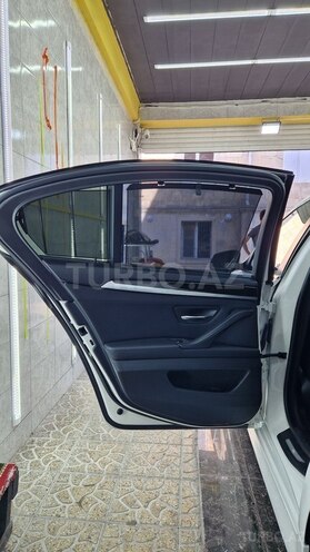BMW 528-11
