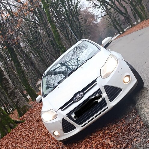 Ford Focus-3