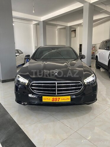 Mercedes E 200-1