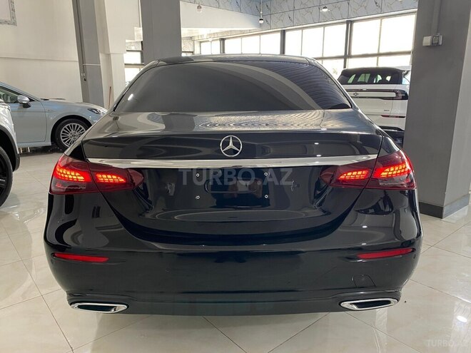 Mercedes E 200-4
