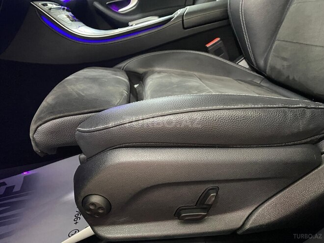 Mercedes E 200-17