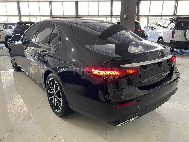 Mercedes E 200-6