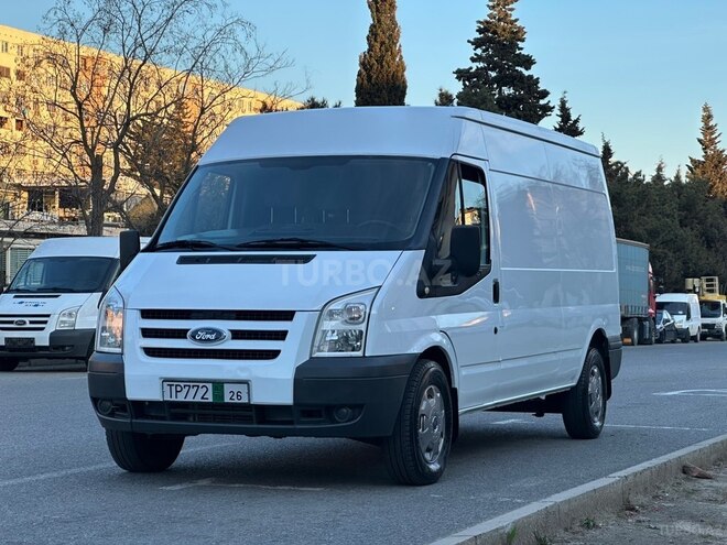 Ford Transit-1