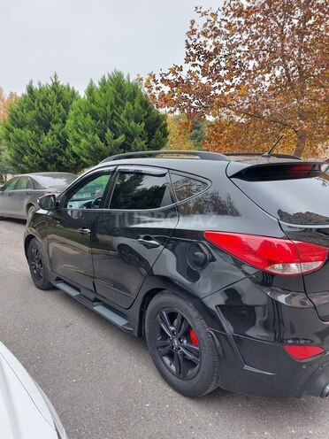 Hyundai ix35-6