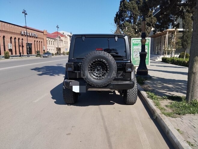 Jeep Wrangler-5