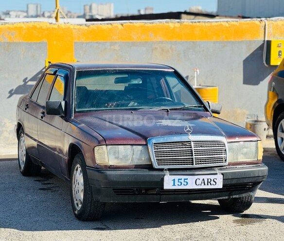 Mercedes 190-2