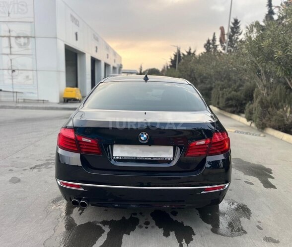 BMW 528-2