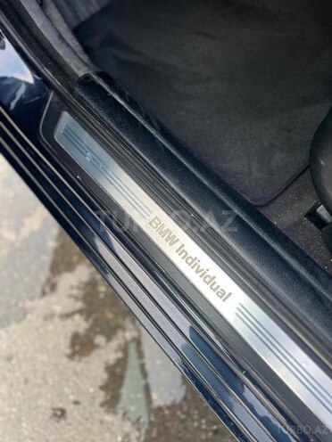BMW 528-9