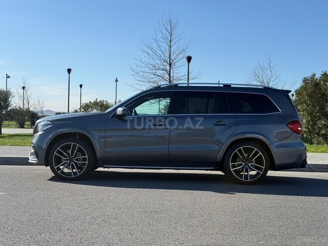 Mercedes GLS 450 4MATIC-2