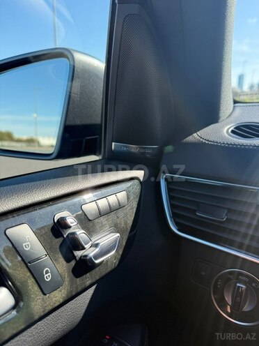 Mercedes GLS 450 4MATIC-10