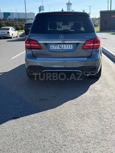 Mercedes GLS 450 4MATIC-6