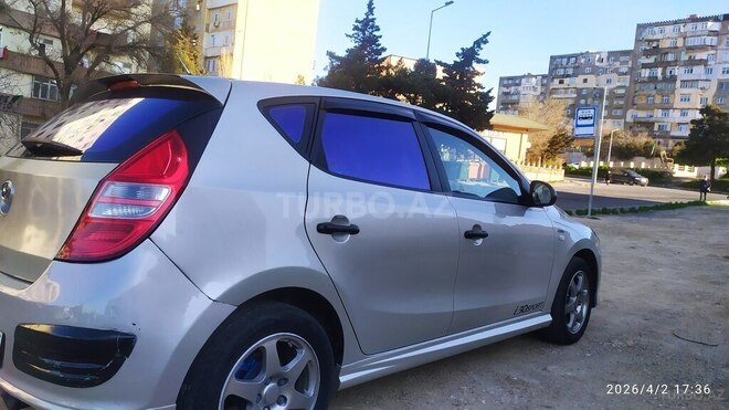 Hyundai i30-7