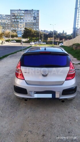 Hyundai i30-8