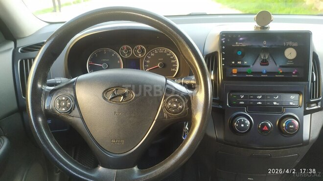 Hyundai i30-13