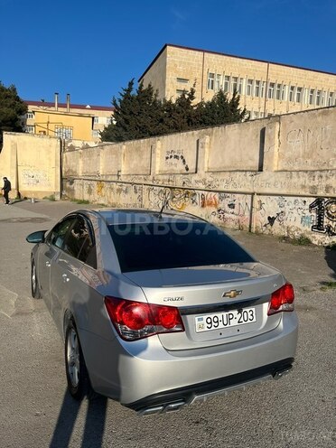 Chevrolet Cruze-14
