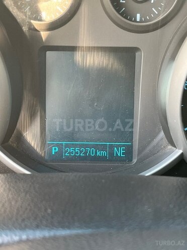 Chevrolet Cruze-12