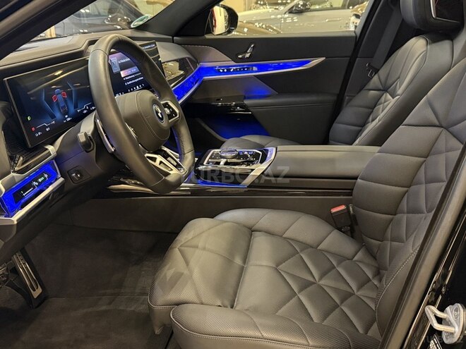 BMW i7 2024, 12,000 km - 0.0 l - Bakı