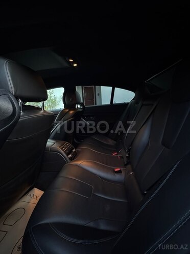 BMW M6-12