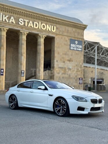 BMW M6-3