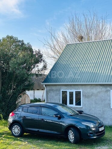 Renault Megane 2009, 384,000 km - 1.5 l - Qəbələ
