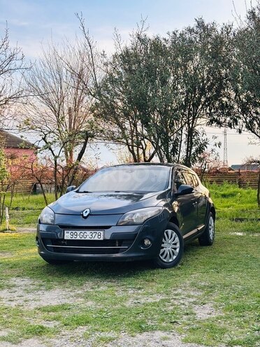 Renault Megane 2009, 384,000 km - 1.5 l - Qəbələ