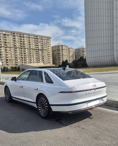 Hyundai Grandeur-10