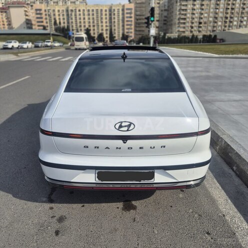 Hyundai Grandeur-6