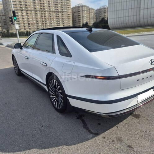 Hyundai Grandeur-4