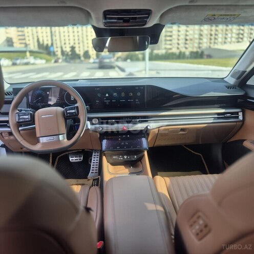 Hyundai Grandeur-12
