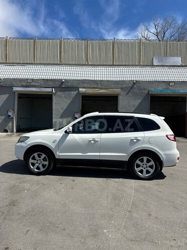 Hyundai Santa Fe-5