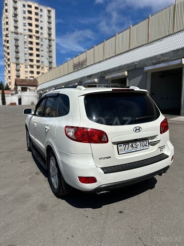 Hyundai Santa Fe-6