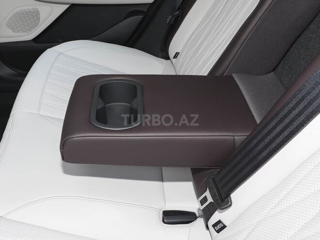Changan Eado-28