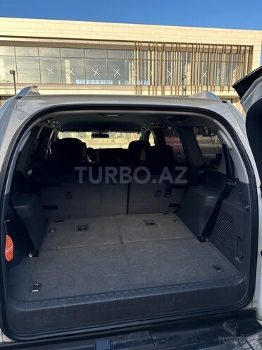 Toyota Land Cruiser Prado-11