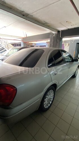 Nissan Sunny-5