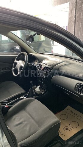 Nissan Sunny-8
