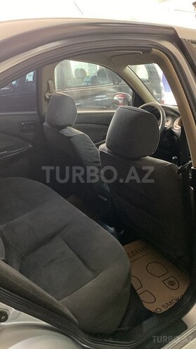 Nissan Sunny-9