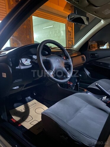 Nissan Sunny-10
