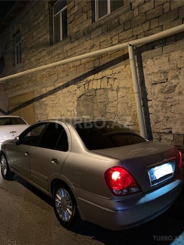 Nissan Sunny-12