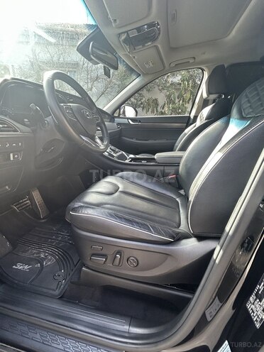 Hyundai Palisade-6