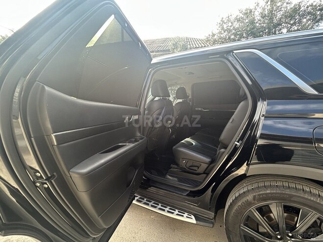Hyundai Palisade-8