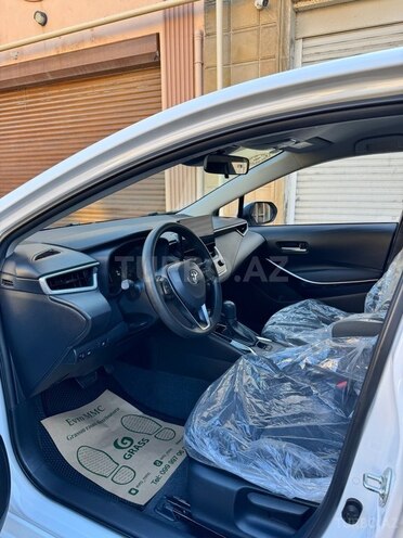 Toyota Corolla-8