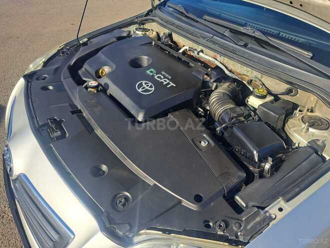 Toyota Avensis-3