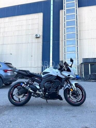 Yamaha FZ1-3