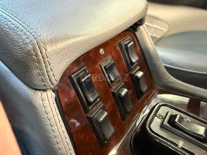 Jaguar  1985, 89,645 km - 5.3 l - Bakı