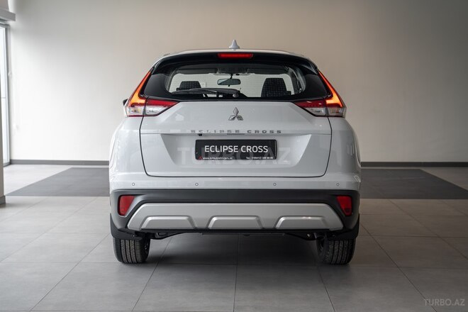 Mitsubishi Eclipse Cross-5