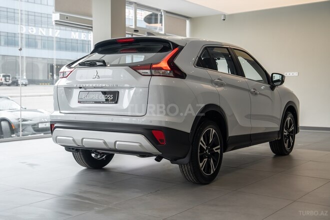 Mitsubishi Eclipse Cross-6