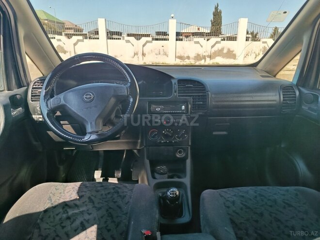 Opel Zafira-7