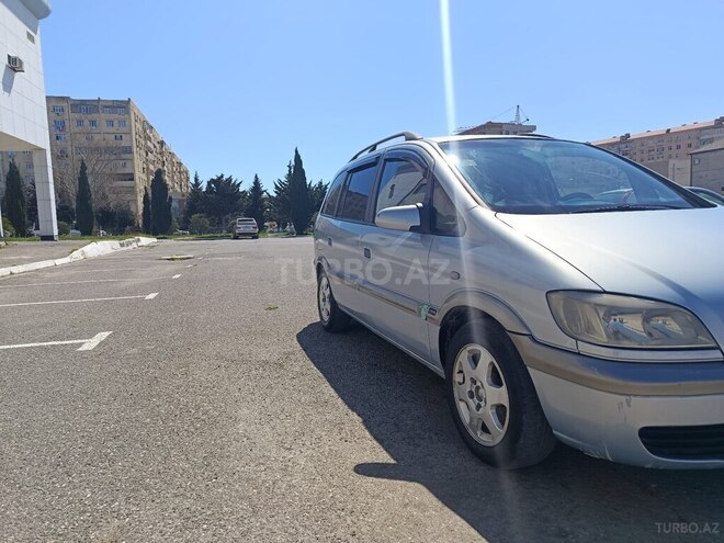 Opel Zafira-3