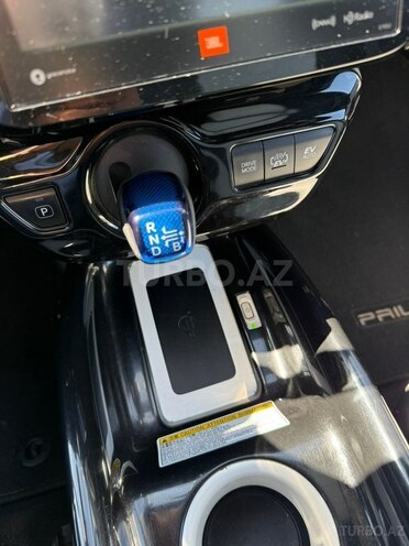 Toyota Prius Prime 2016, 94,000 km - 1.8 л - Bakı